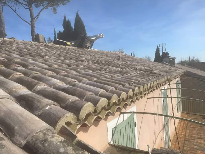 Toiture à rénover Grignan