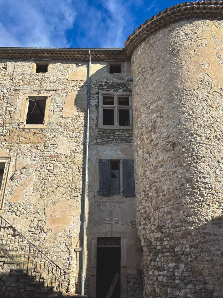 Bati Estran 1018